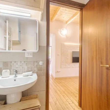 2 Bedroom Lovely In Tribogna Tatil Evi *
