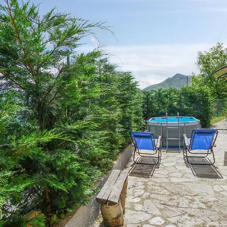 2 Bedroom Lovely In Tribogna *