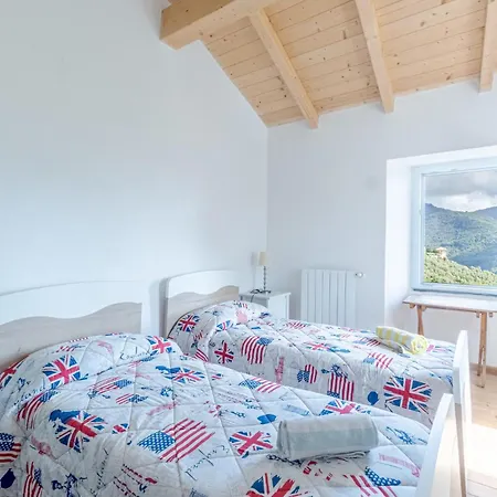 2 Bedroom Lovely In Tribogna Ferrada di Moconesi