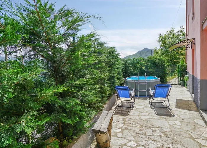 2 Bedroom Lovely In Tribogna *