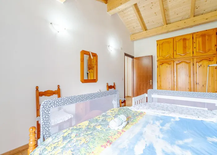 2 Bedroom Lovely In Tribogna *