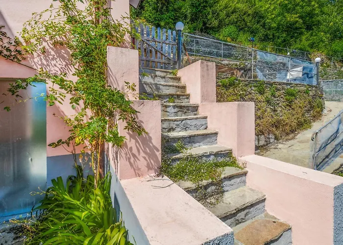 2 Bedroom Lovely In Tribogna Ferrada di Moconesi