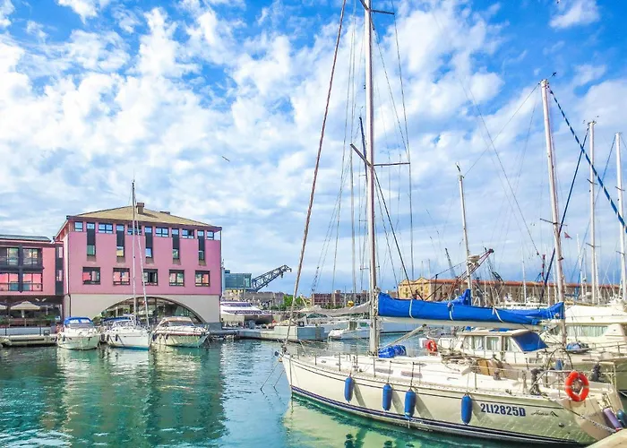2 Bedroom Lovely In Tribogna *